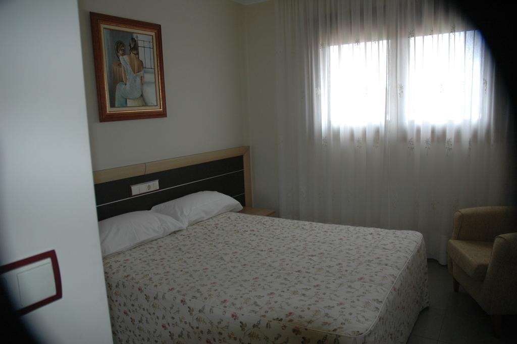 Apartamentos Turisticos Vilagarcia- Rio Ulla Vilagarcia de Arousa Zimmer foto